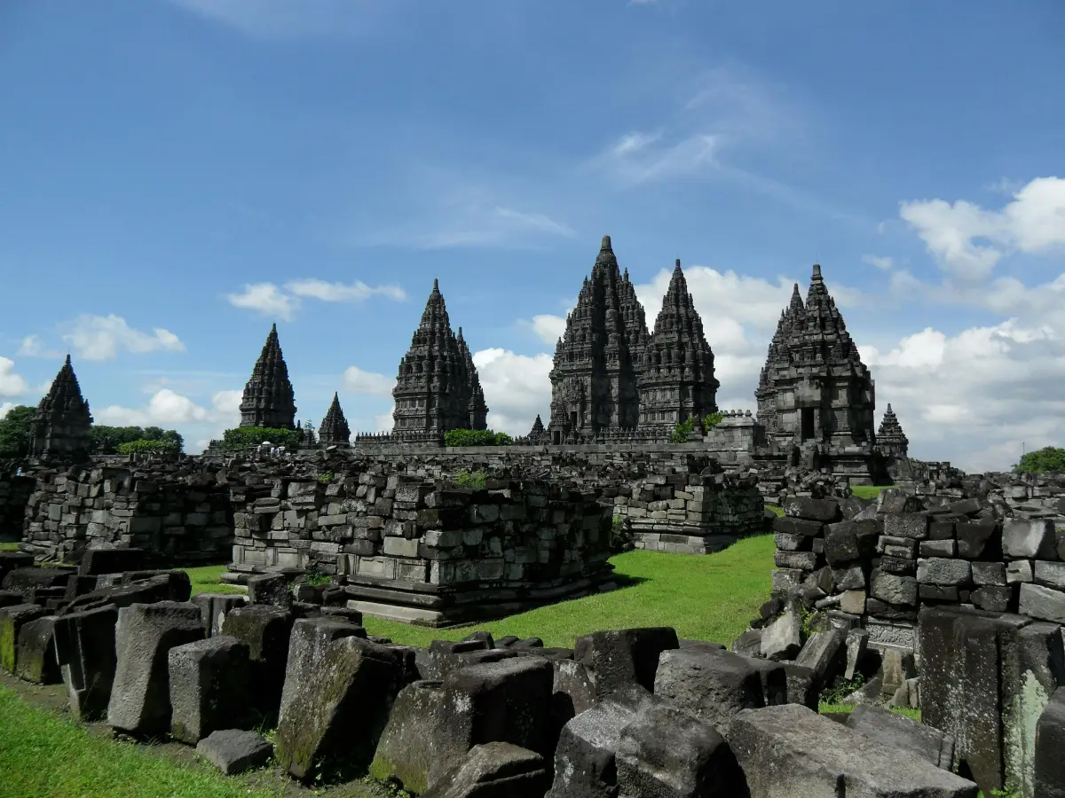Ancient Buddhist temple under a clear sky, exemplifying traditional architecture and spirituality